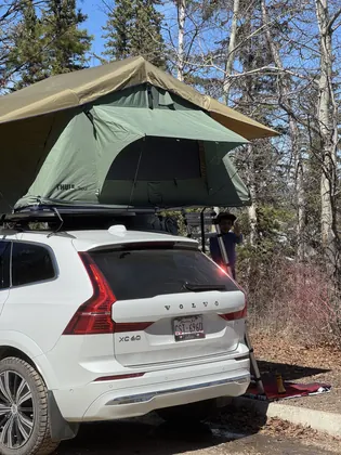 Volvo XC60 rooftop tent campsite view