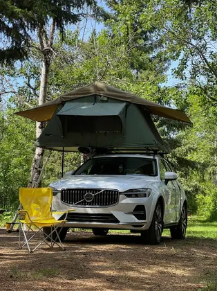 Volvo rooftop tent interior detail